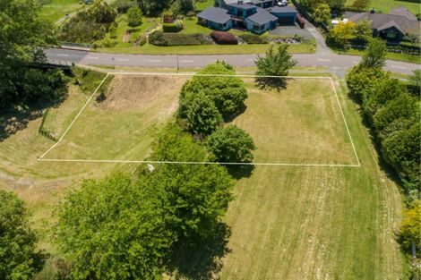 Photo of property in 63 Lisland Drive, Kinloch, Taupo, 3377