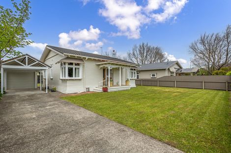 Photo of property in 58 Stanley Avenue, Palmerston North, 4414