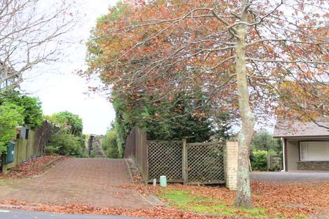 Photo of property in 60 Cockle Bay Road, Cockle Bay, Auckland, 2014