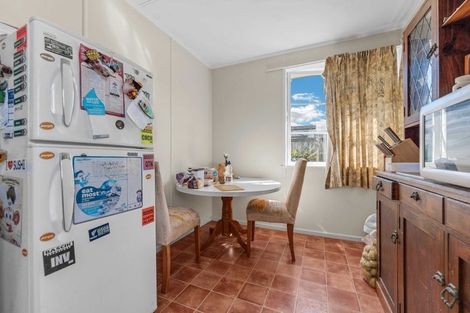 Photo of property in 4 Waitaua Street, Papakura, 2110