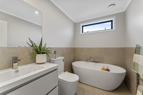 Photo of property in 95 Atkinson Avenue, Otaki Beach, Otaki, 5512