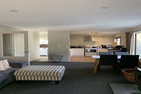 Photo of property in 6a Watts Road, Fernhill, Queenstown, 9300