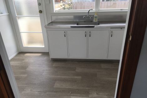 Photo of property in 1/77 Mangere Road, Otahuhu, Auckland, 1062