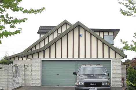 Photo of property in 27 Freebairn Street, Redwood, Christchurch, 8051