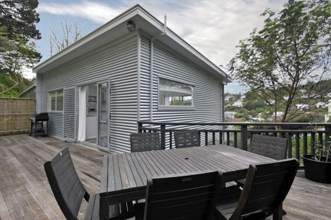 Photo of property in 21 Kopiko Way, Brooklyn, Wellington, 6021