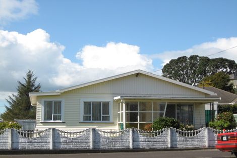 Photo of property in 32 David Street, Westown, New Plymouth, 4310