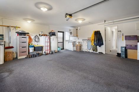 Photo of property in 11 Silkwood Place, Fitzherbert, Palmerston North, 4410