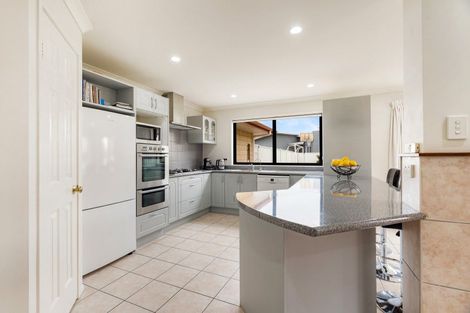 Photo of property in 30 Russell Robertson Drive, Havelock North, 4130