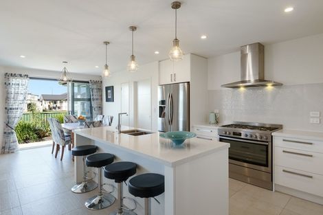 Photo of property in 77 Te Kio Crescent, Papamoa Beach, Papamoa, 3118