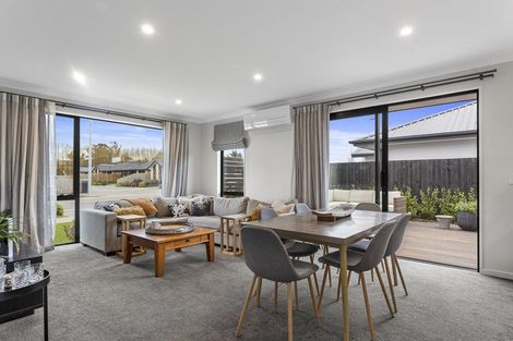 Photo of property in 73 Sir John Mckenzie Avenue, Yaldhurst, Christchurch, 8042