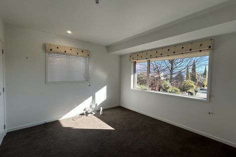 Photo of property in 70 Upton Street, Wanaka, 9305