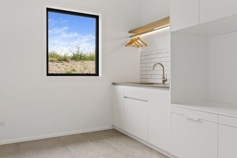 Photo of property in 47 Seven Oaks Drive, Kinloch, Taupo, 3377