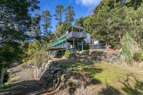 Photo of property in 1447a Port Charles Road, Port Charles, Coromandel, 3584