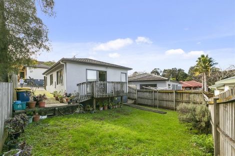 Photo of property in 37 Heathglen Place, Bayview, Auckland, 0629