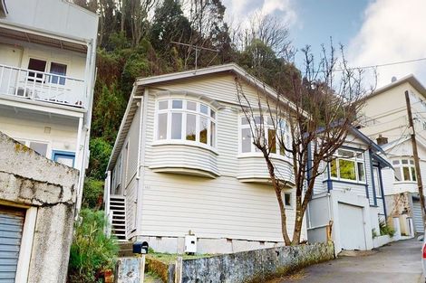 Photo of property in 45a Adams Terrace, Aro Valley, Wellington, 6021