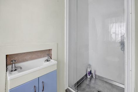 Photo of property in 30 Leicester Street, Patea, 4520