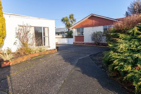 Photo of property in 74 Forfar Crescent, Rockdale, Invercargill, 9812