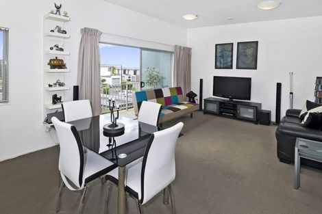 Photo of property in 92/7 Kelvin Hart Drive, East Tamaki, Auckland, 2013