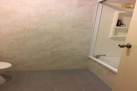 Photo of property in 18 Mercury Lane, Windsor Park, Auckland, 0632