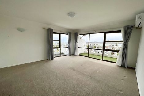 Photo of property in 26 Devon Road, Bucklands Beach, Auckland, 2012