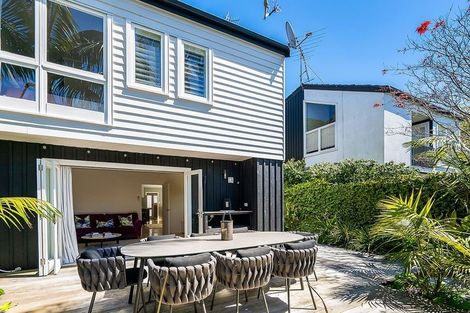 Photo of property in 16/1 Shore Road, Remuera, Auckland, 1050