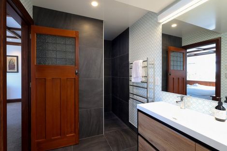 Photo of property in 23 Brougham Street, Nelson South, Nelson, 7010