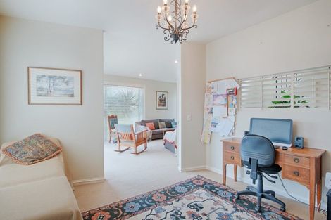 Photo of property in 1/42 Churchill Road, Murrays Bay, Auckland, 0630