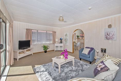Photo of property in 4/329 Western Hills Drive, Avenues, Whangarei, 0110