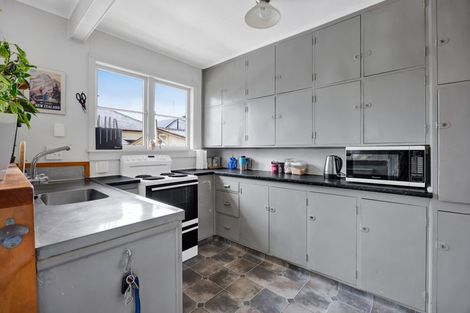 Photo of property in 130 Miranda Street, Stratford, 4332