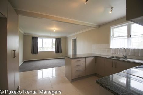 Photo of property in 81 Palmers Road, Clendon Park, Auckland, 2103