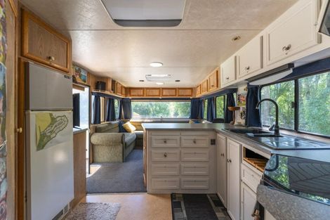 Photo of property in 16 Parawera Drive, Acacia Bay, Taupo, 3330