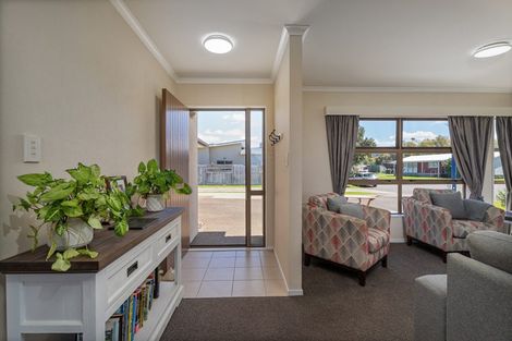 Photo of property in 48 Carina Way, Whitianga, 3510