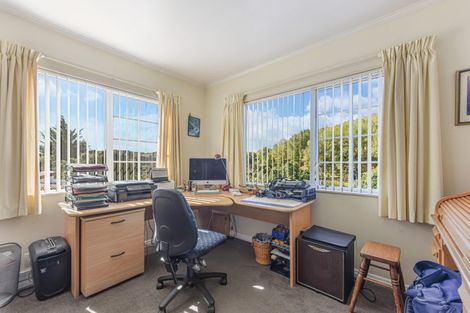 Photo of property in 1 Avalon Place, Enner Glynn, Nelson, 7011