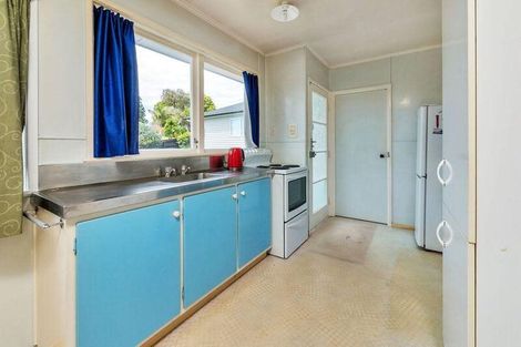 Photo of property in 19 Glendene Avenue, Glendene, Auckland, 0602