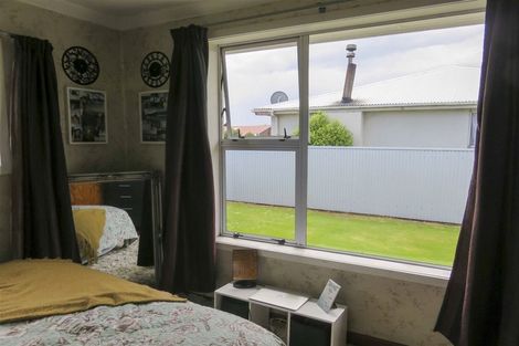 Photo of property in 73 Regent Street, Newfield, Invercargill, 9812