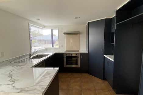 Photo of property in 13 Palmbrook Avenue, Havelock North, 4130