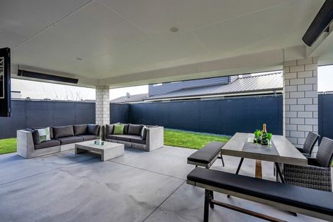 Photo of property in 65 Links Drive, Waiwhakaiho, New Plymouth, 4312