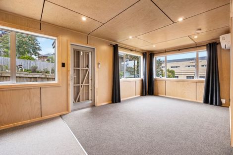 Photo of property in 4a Longwood Avenue, Mornington, Dunedin, 9011