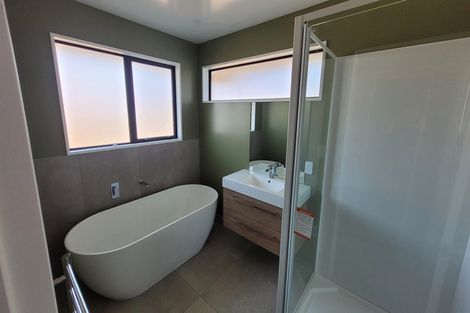 Photo of property in 13 Hollard Crescent, Lincoln, 7608