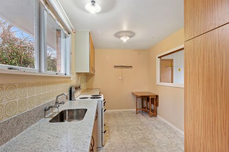 Photo of property in 2/43 Prestons Road, Redwood, Christchurch, 8051