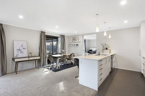 Photo of property in 10 Didham Drive, Mosgiel, 9024