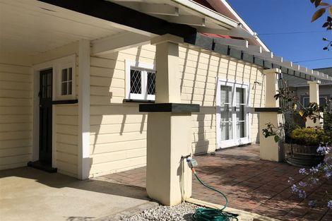 Photo of property in 5 Godwin Crescent, College Estate, Whanganui, 4500