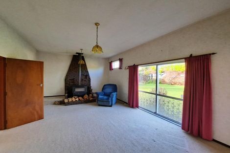 Photo of property in 331 Waihi Road, Hawera, 4673