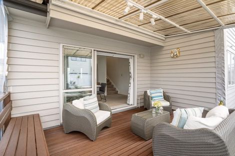 Photo of property in 126c Wellington Street, Howick, Auckland, 2014