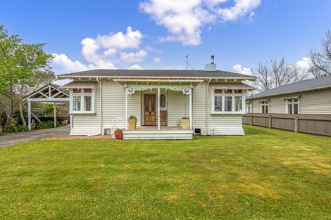Photo of property in 58 Stanley Avenue, Palmerston North, 4414