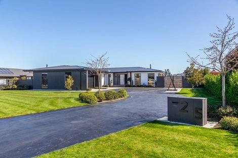 Photo of property in 25 Fairmont Rise, West Melton, 7618