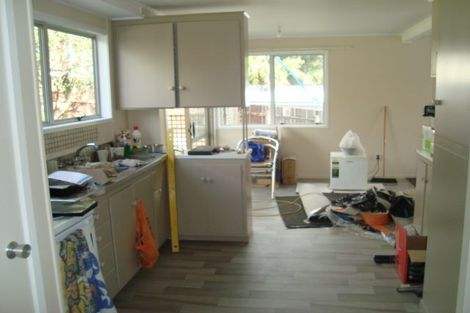 Photo of property in 52 Hartley Terrace, Massey, Auckland, 0614