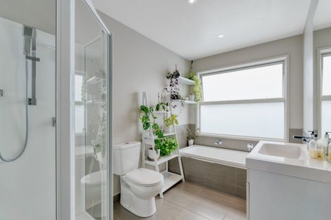 Photo of property in 11 Aubrey Way, Brookfield, Tauranga, 3110