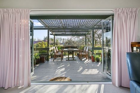 Photo of property in 63 Carlyle Street, Leamington, Cambridge, 3432