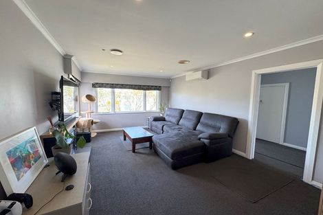 Photo of property in 9 Belvedere Crescent, Takaro, Palmerston North, 4412